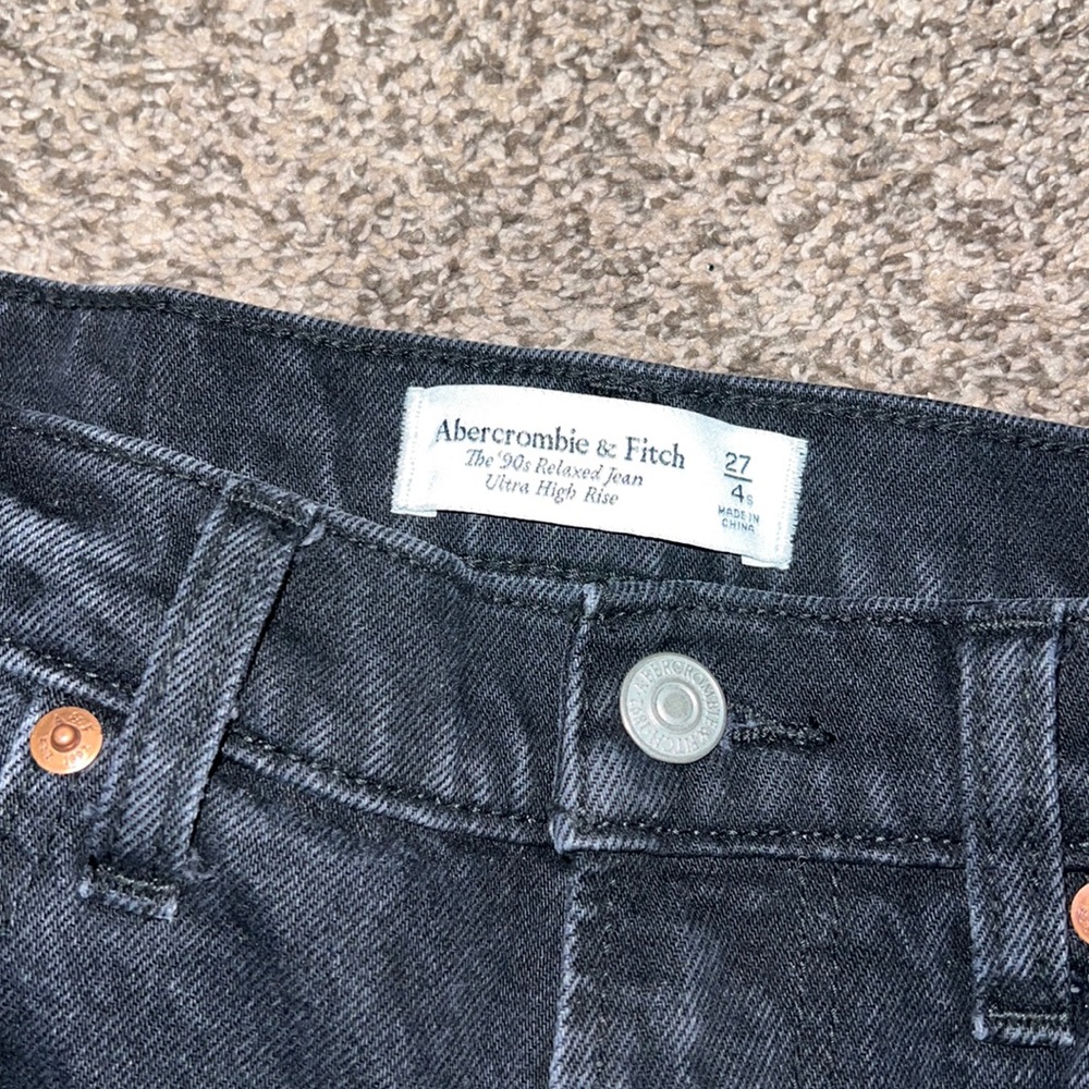 Abercrombie&fitch in the ‘90s relaxed ultra high rise